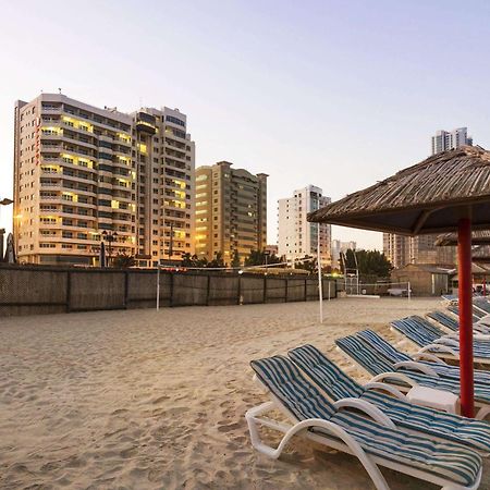Ramada By Wyndham Beach Hotel Adżman Zewnętrze zdjęcie